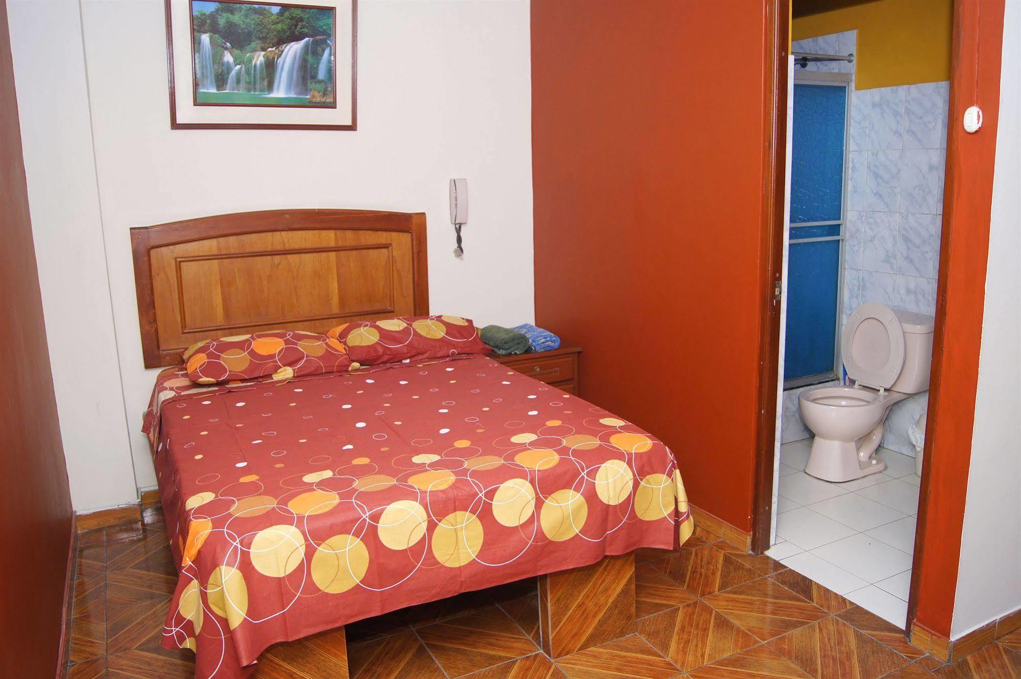 Hostal Las Fresas Lima Airport Callao Extérieur photo